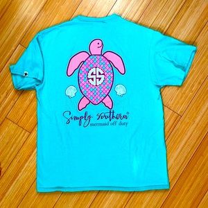 Simply Southern Short Sleeve Tee. Size Large. Mermaid turtle